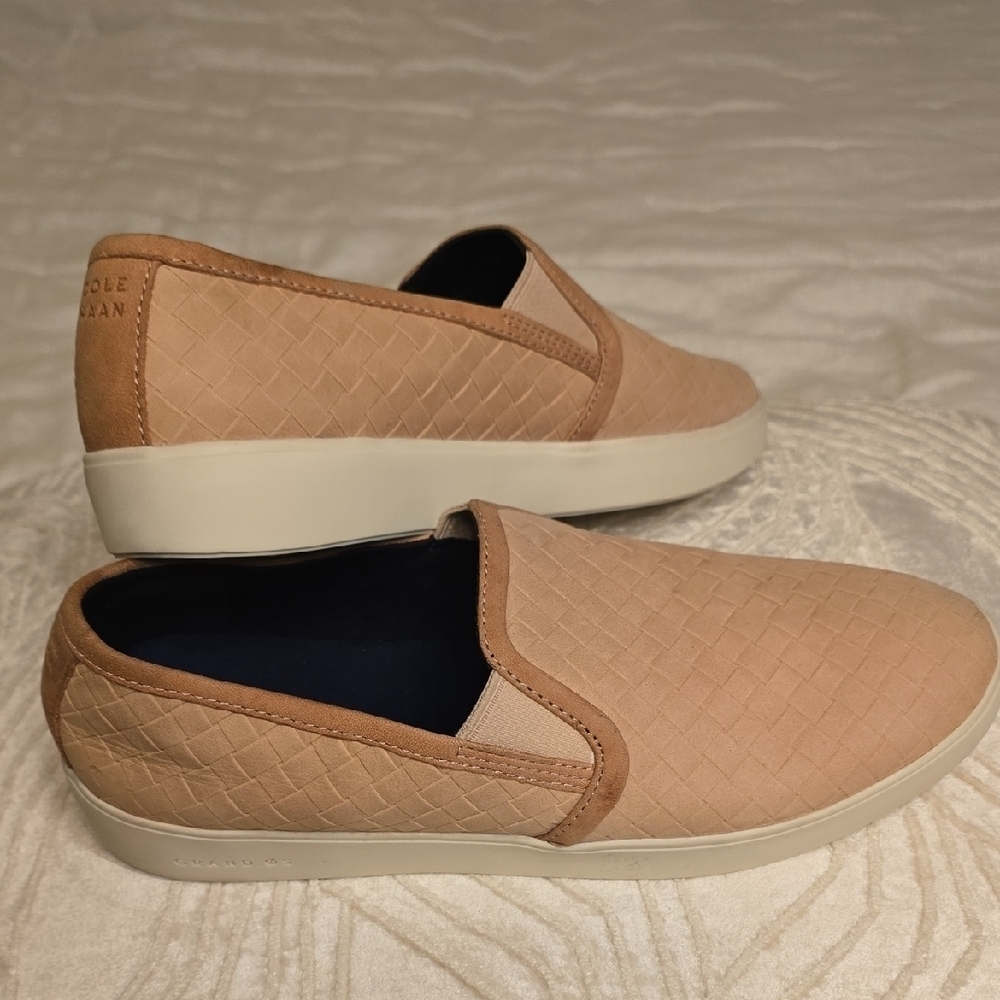Cole Haan Women's Tan Woven Slip-On Loafers Size 9 C
